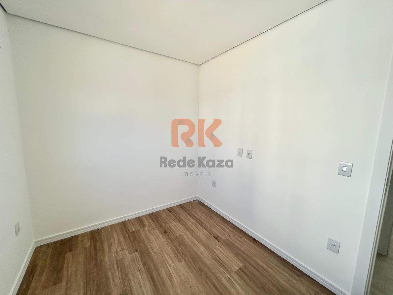 Cobertura à venda no Itapoã: 