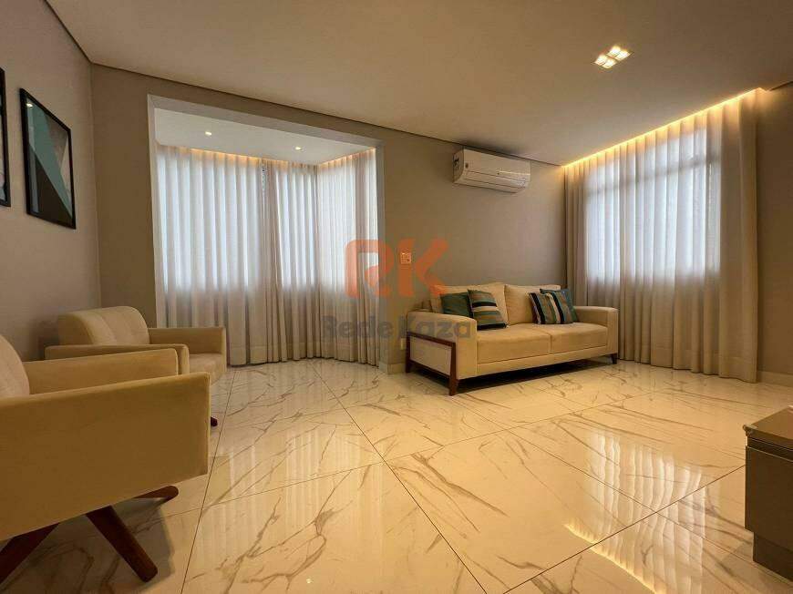 Cobertura à venda no Heliópolis: 