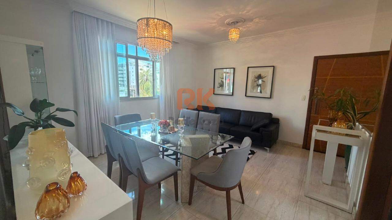 Apartamento à venda no Castelo: 