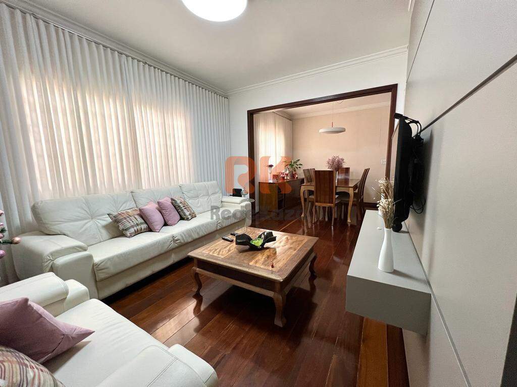 Apartamento à venda no Dona Clara: 