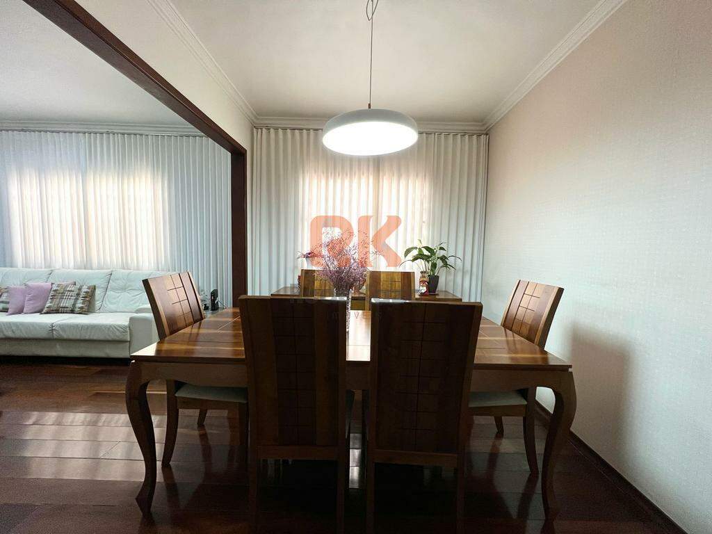 Apartamento à venda no Dona Clara: 