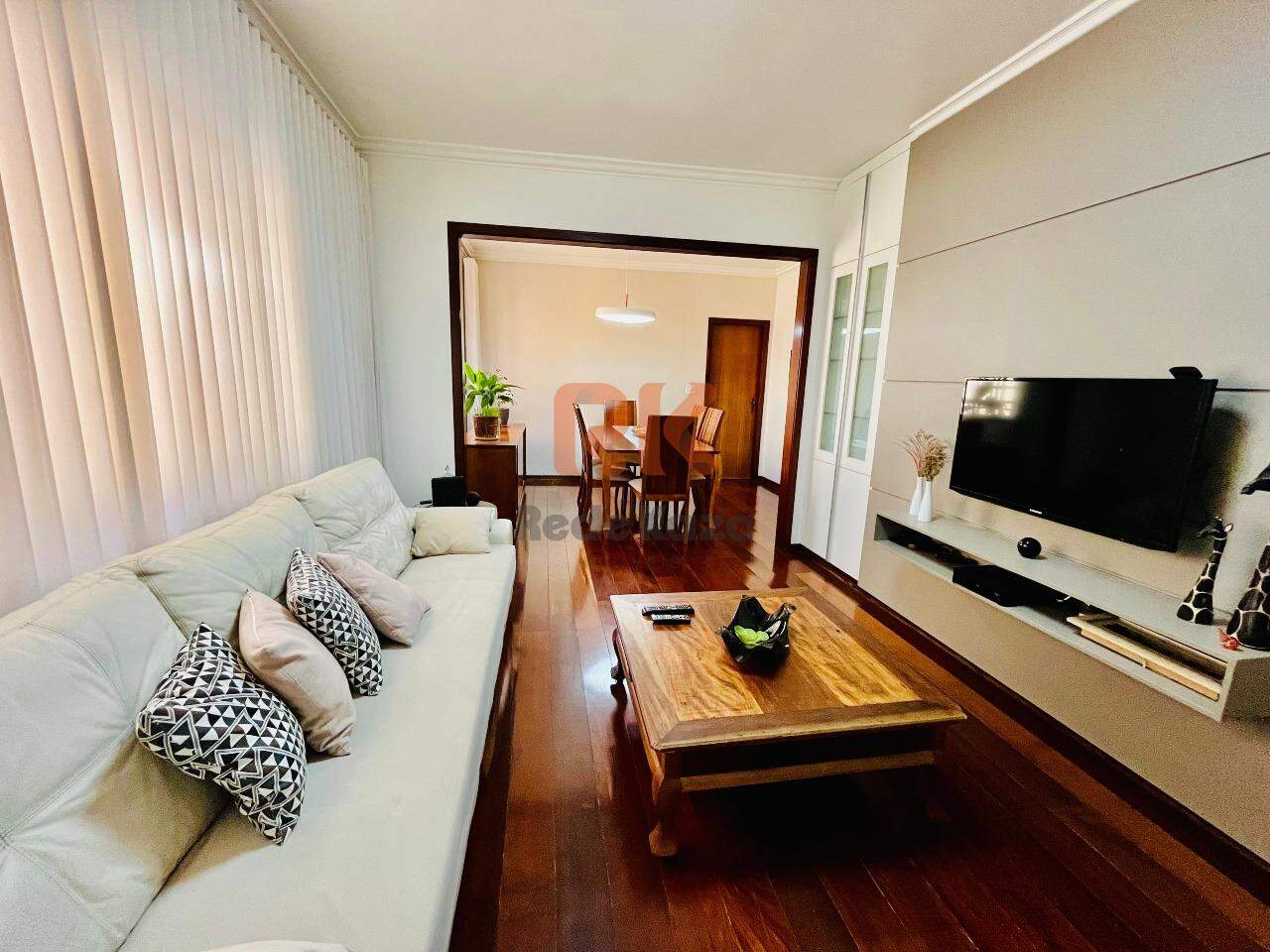 Apartamento à venda no Dona Clara: 