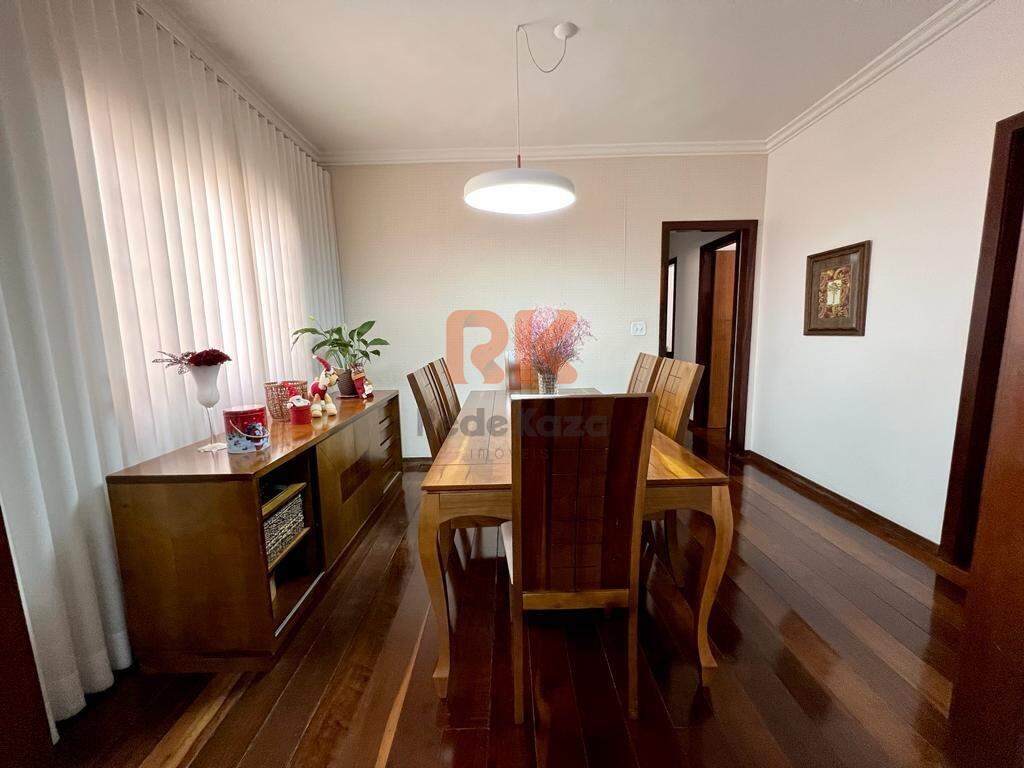 Apartamento à venda no Dona Clara: 