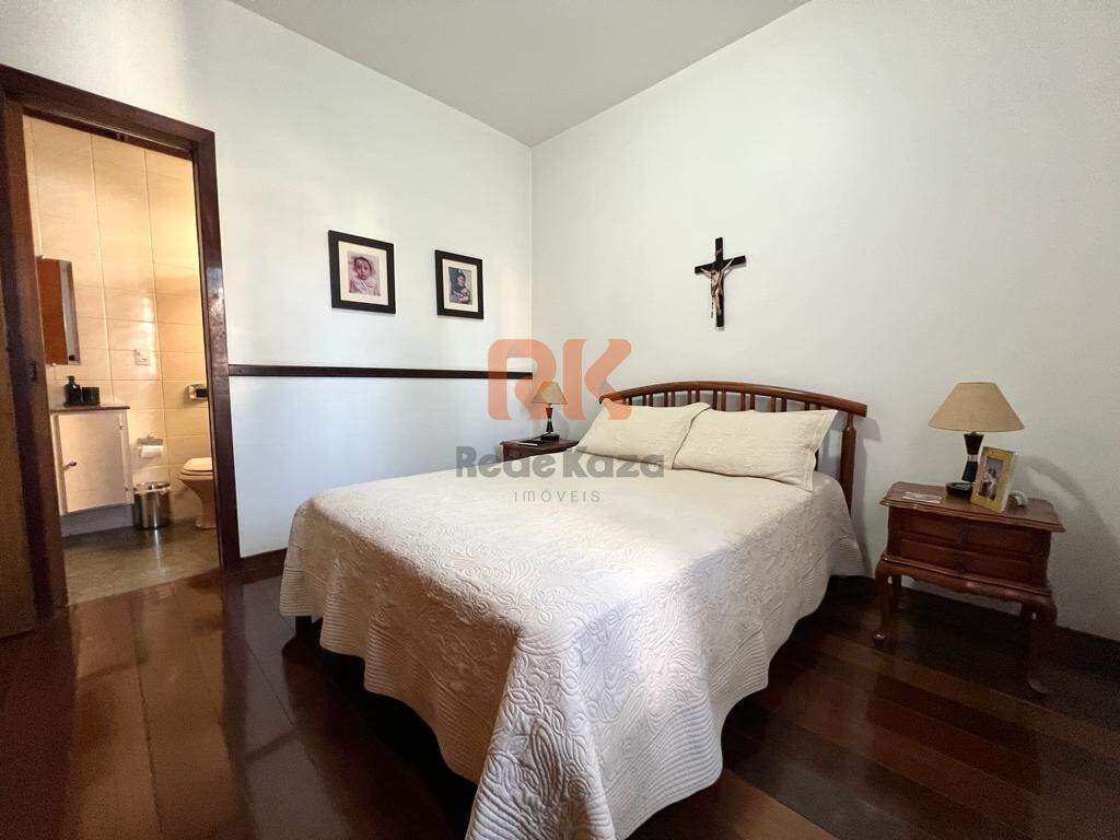 Apartamento à venda no Dona Clara: 