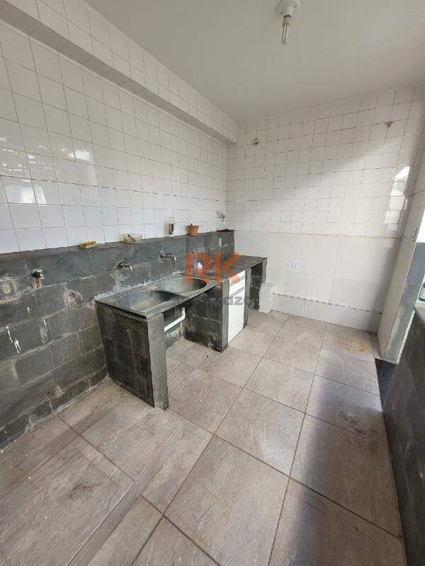 Casa à venda no Alípio de Melo: 