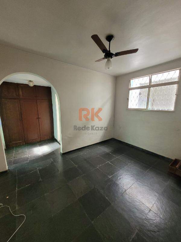 Casa à venda no Alípio de Melo: 