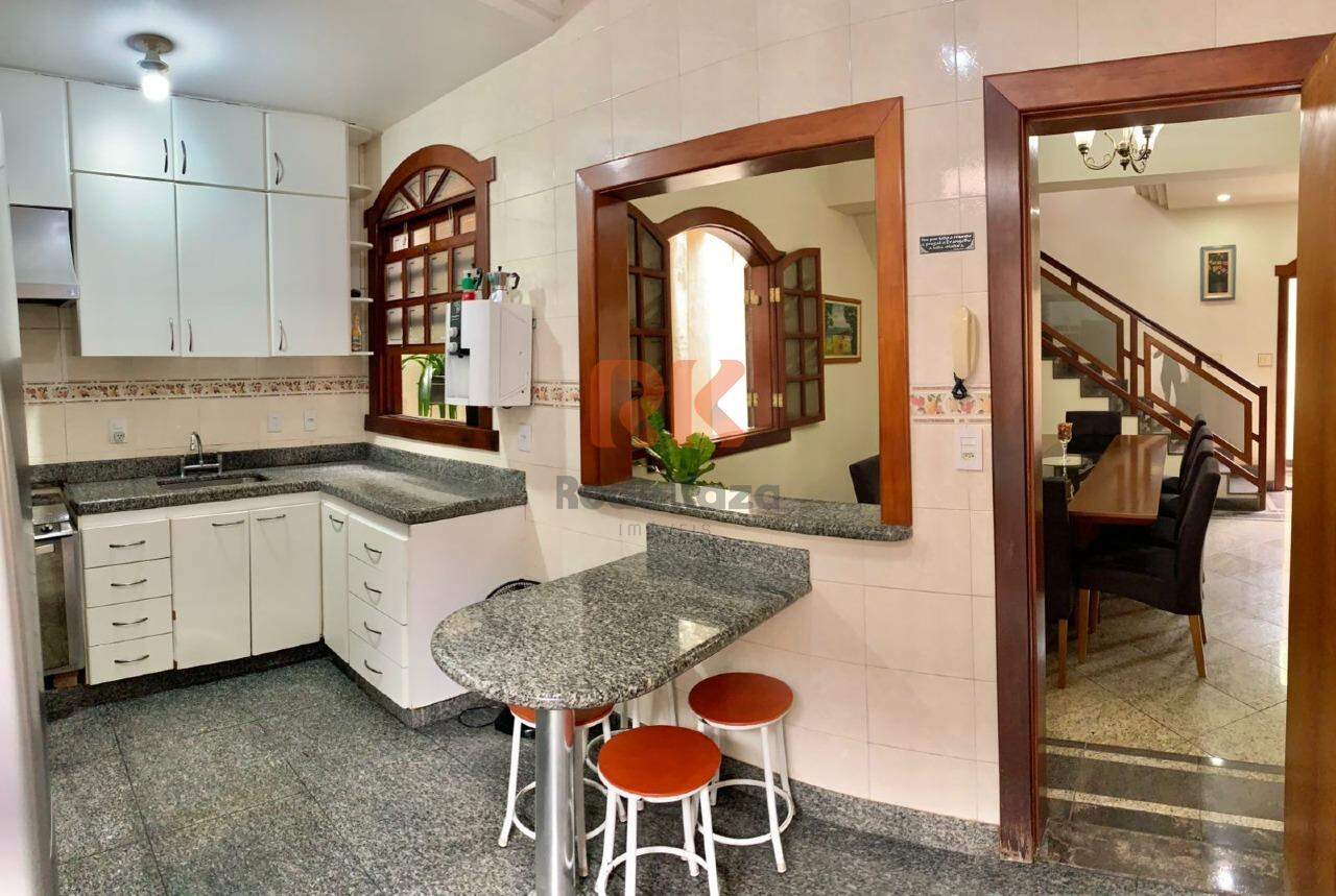 Casa para aluguel no Santa Amélia: 