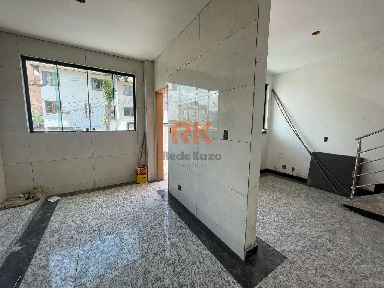 Casa geminada à venda no Cabral: 