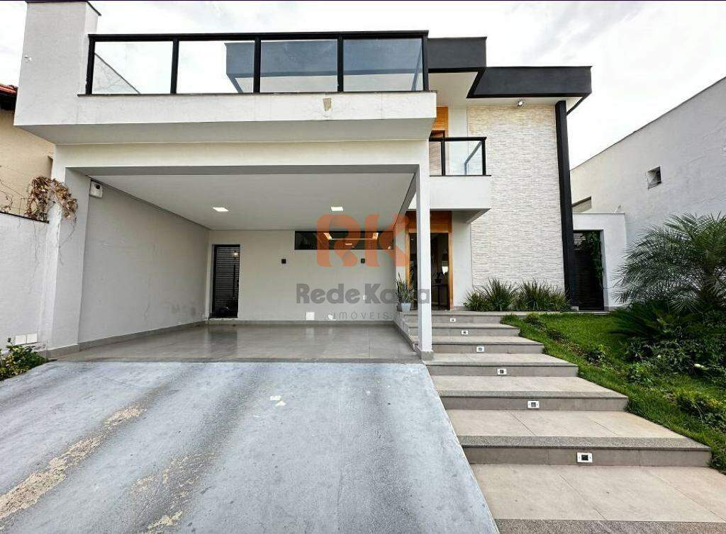 Casa à venda no Planalto: 