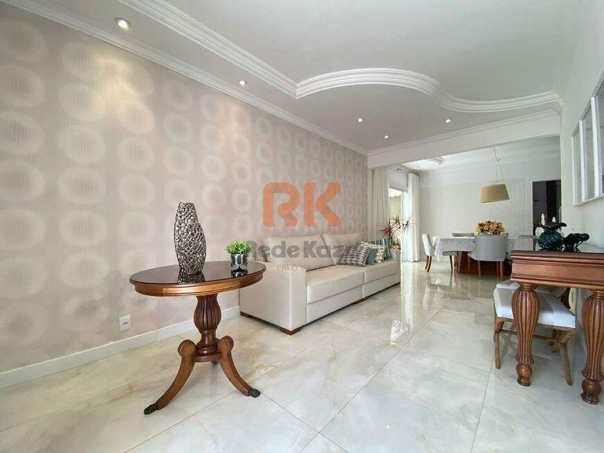 Casa à venda no Planalto: 