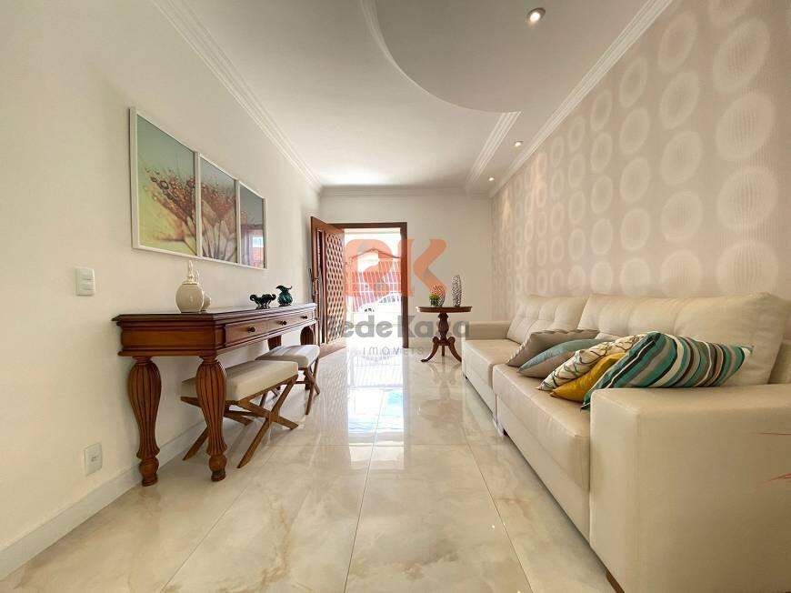 Casa à venda no Planalto: 