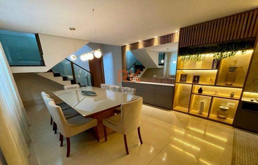 Casa geminada à venda no Cabral: 