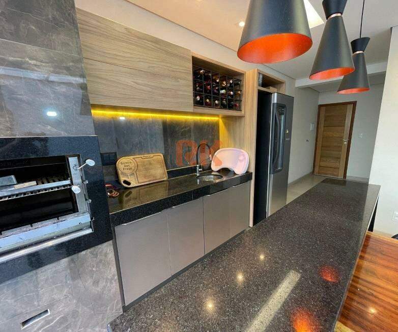 Casa geminada à venda no Cabral: 