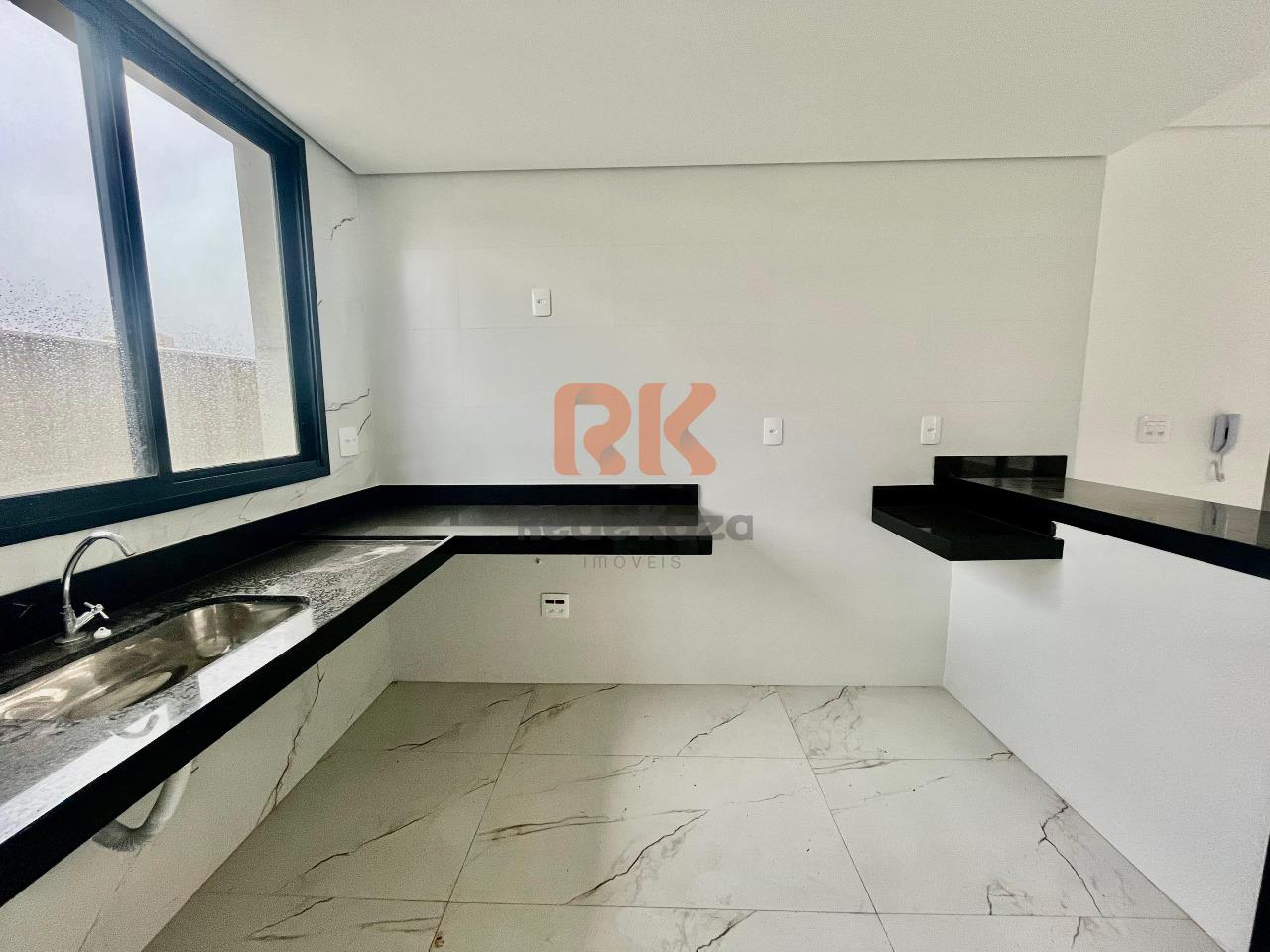 Área privativa à venda no Santa Amélia: 