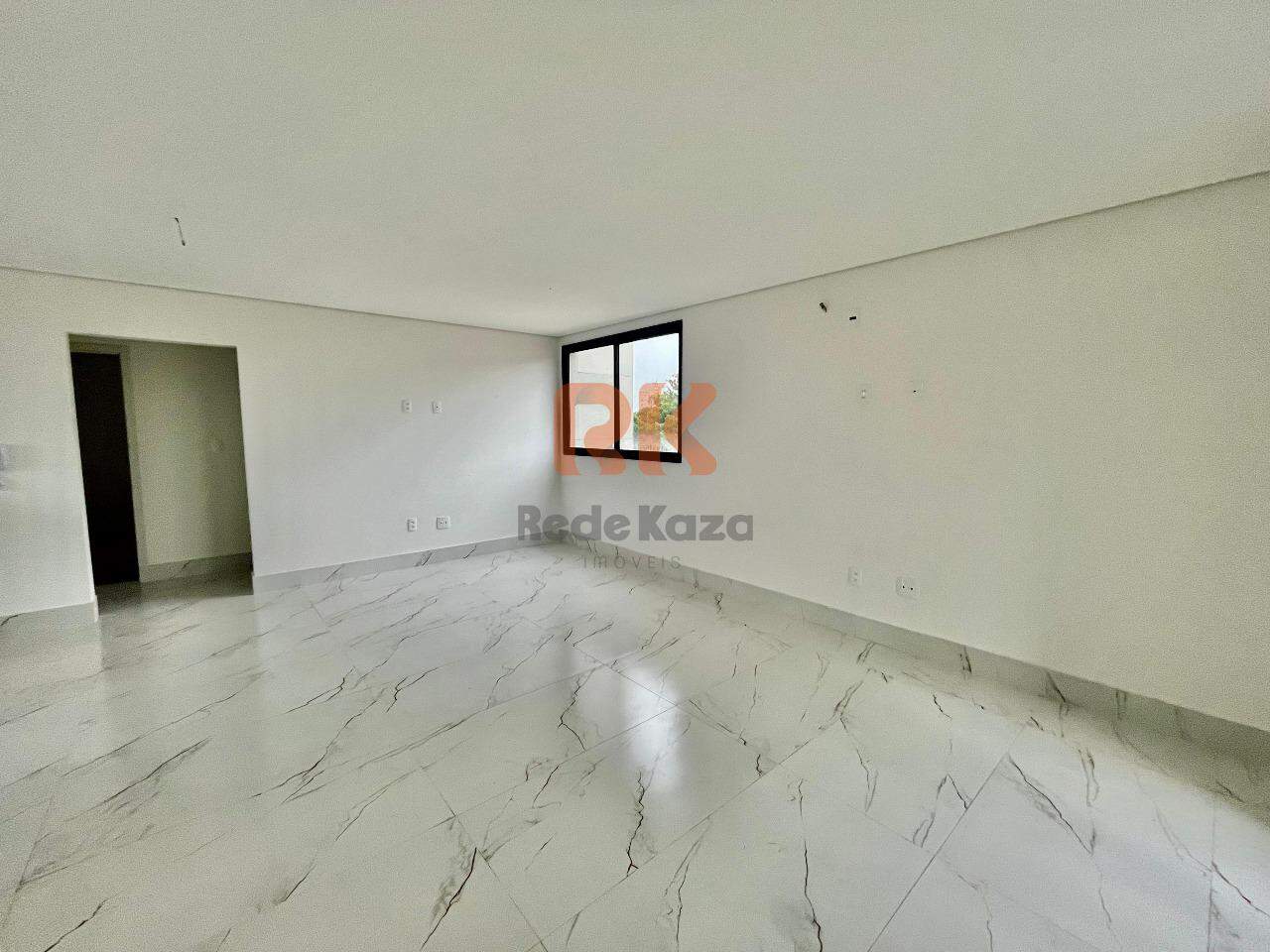 Apartamento à venda no Santa Amélia: 