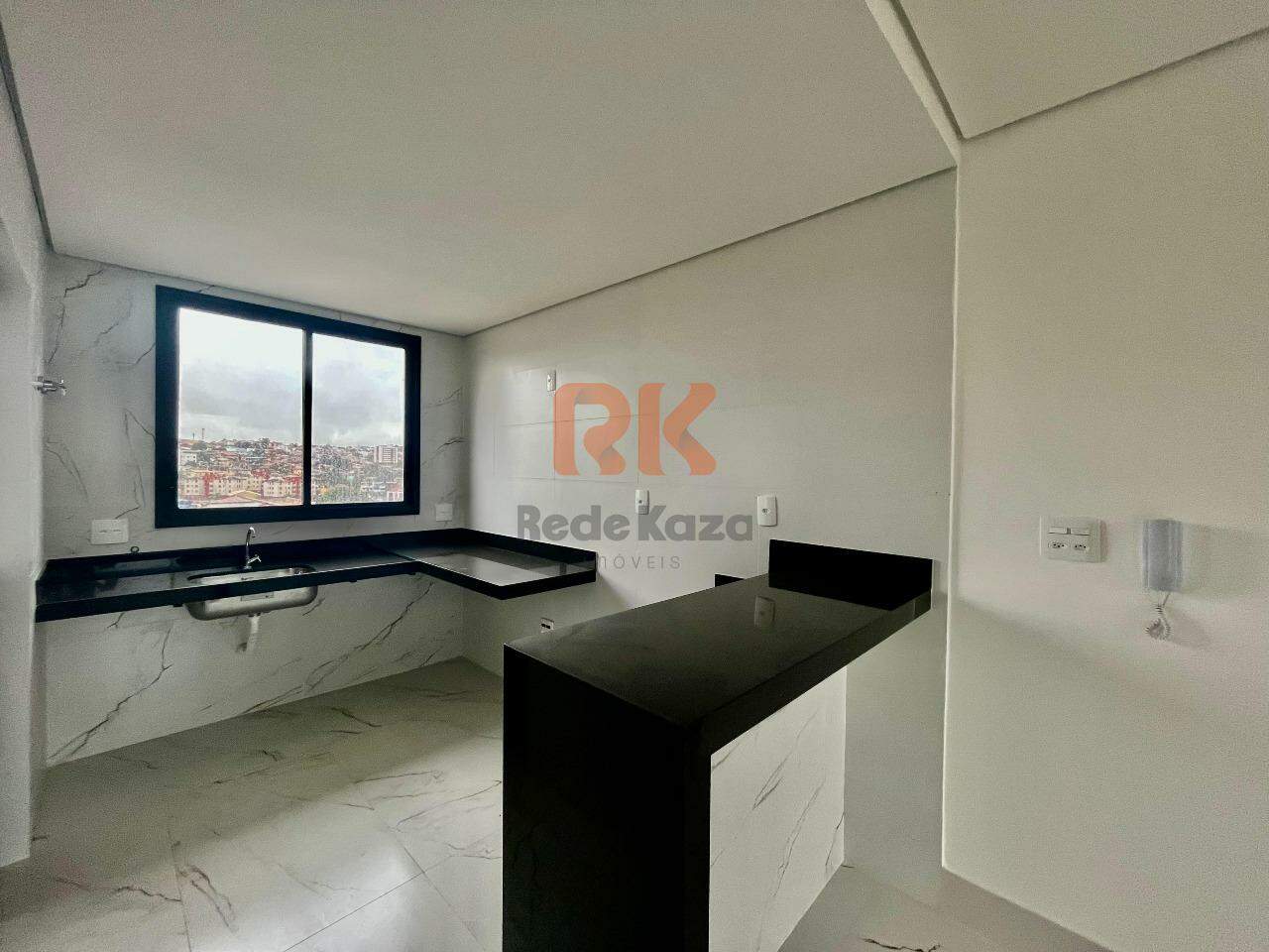 Apartamento à venda no Santa Amélia: 