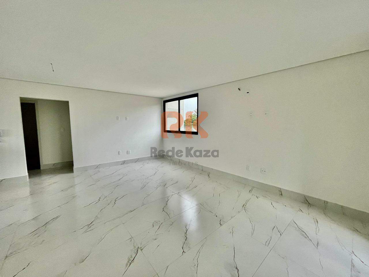 Apartamento à venda no Santa Amélia: 