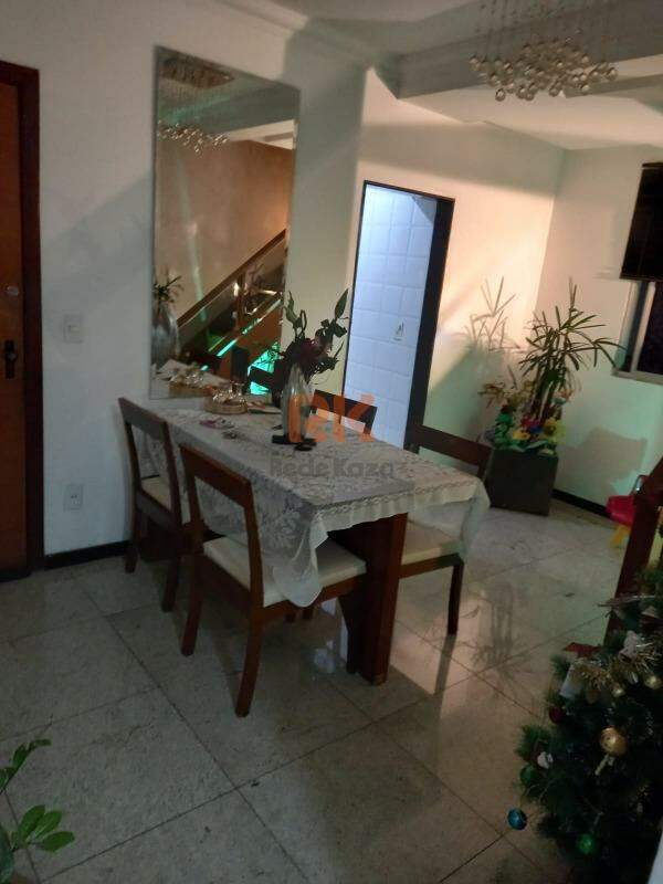 Cobertura à venda no Castelo: 