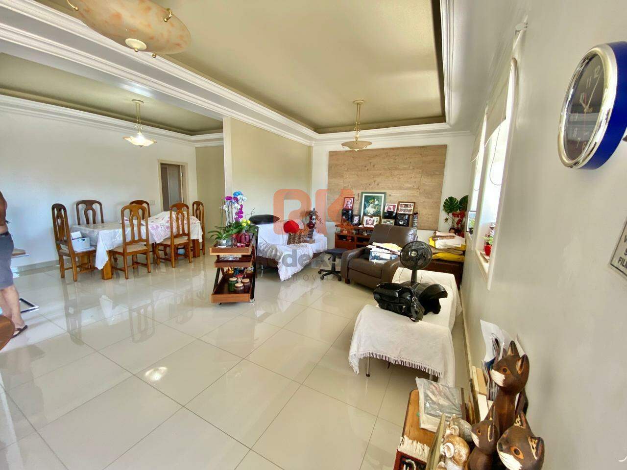 Casa à venda no Planalto: 