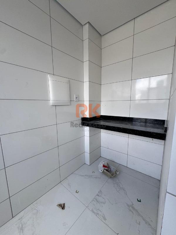 Apartamento à venda no Cabral: 