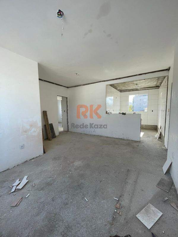 Apartamento à venda no Cabral: 