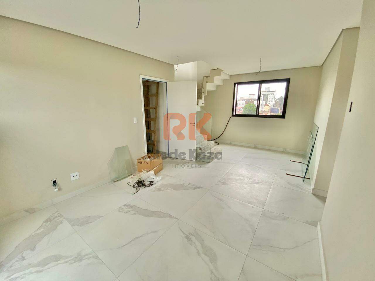 Cobertura à venda no Itapoã: 