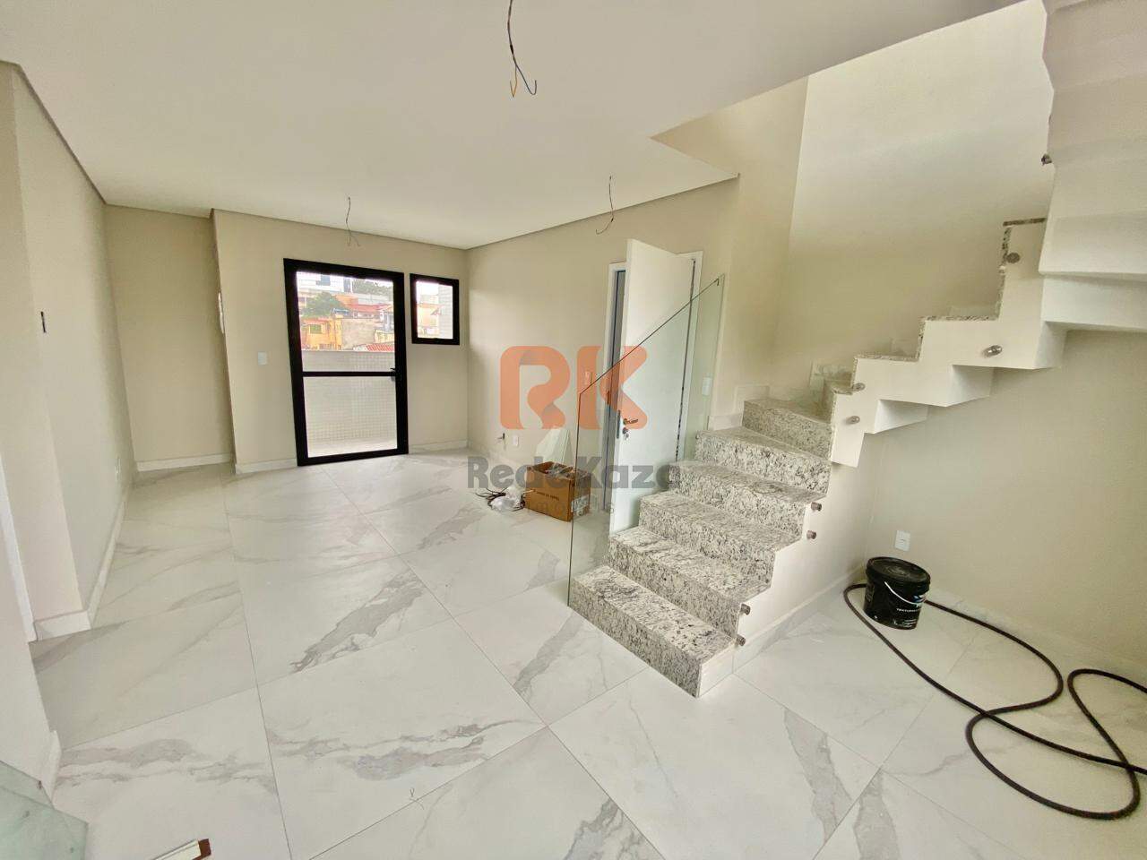 Cobertura à venda no Itapoã: 