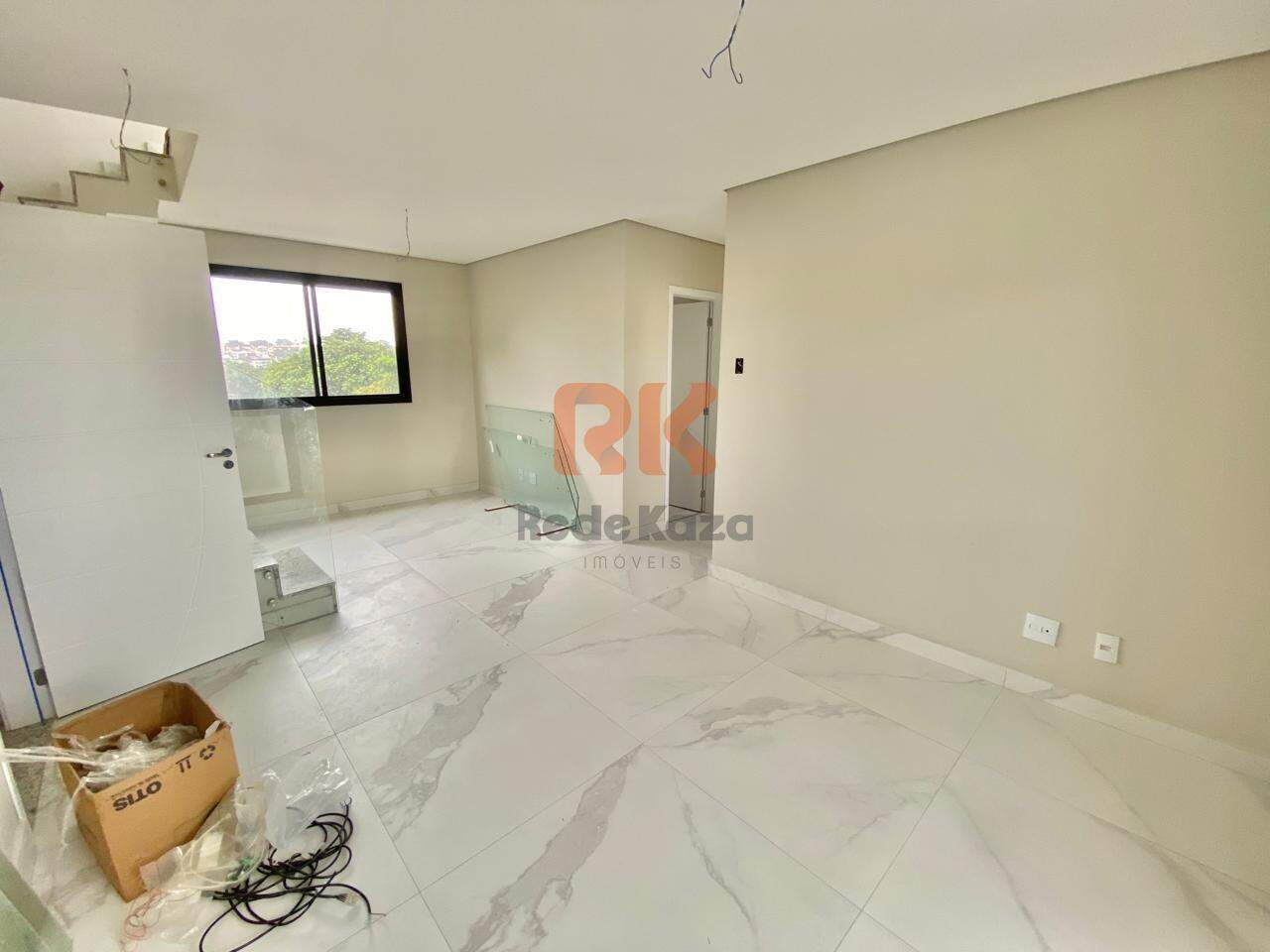 Cobertura à venda no Itapoã: 