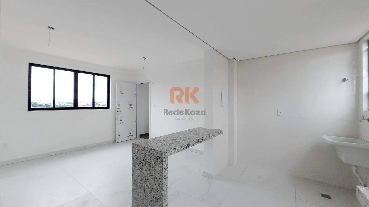 Apartamento à venda no Cabral: 