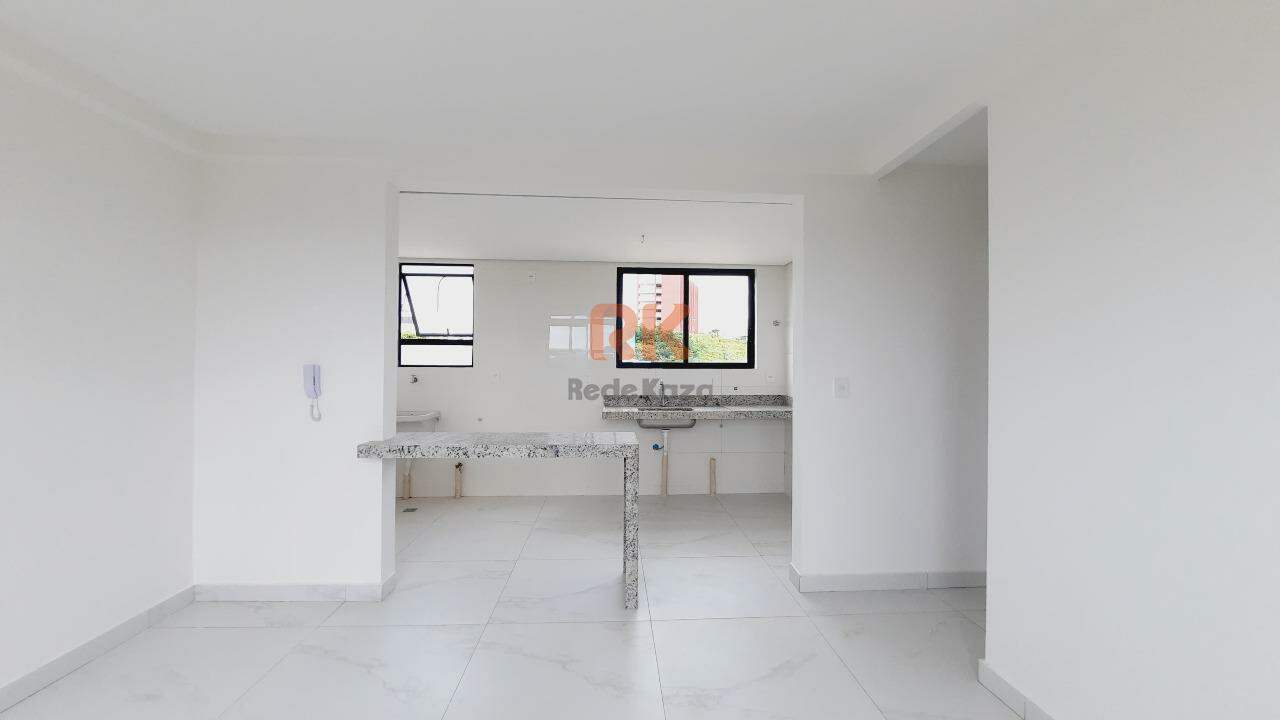 Apartamento à venda no Cabral: 