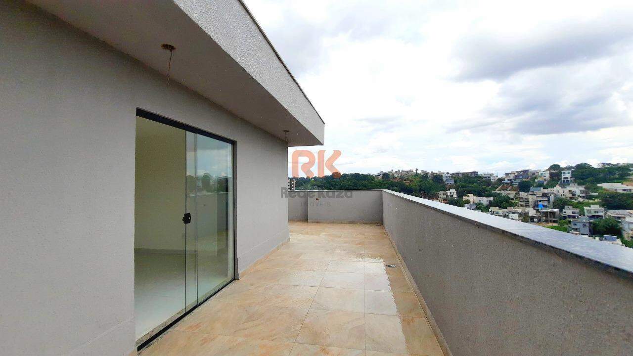 Cobertura à venda no Cabral: 