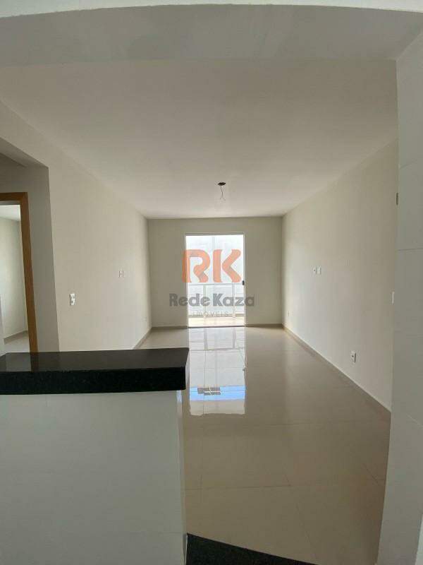 Apartamento à venda no Coqueiros: 