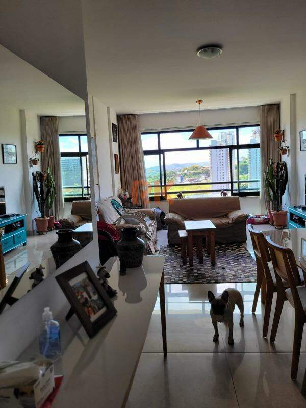 Apartamento à venda no Vale do Sereno: 