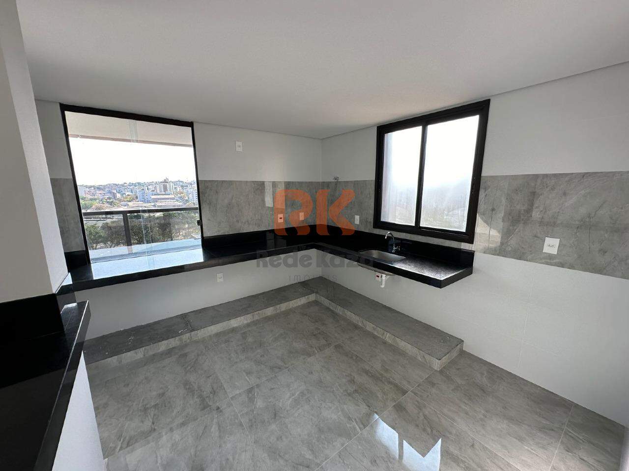 Apartamento à venda no Castelo: 