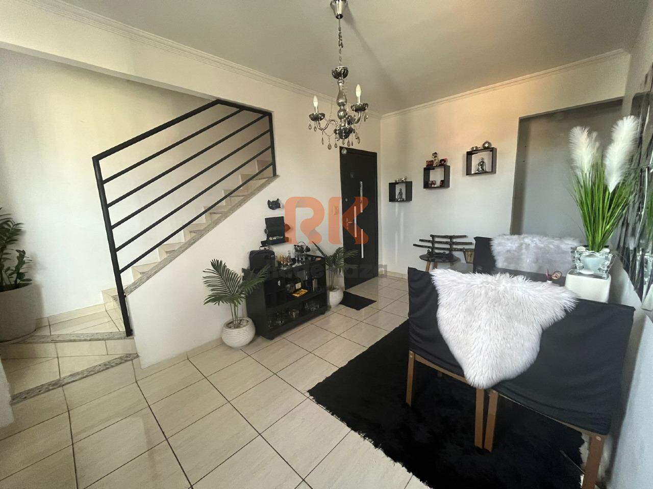 Cobertura à venda no Santa Terezinha: 