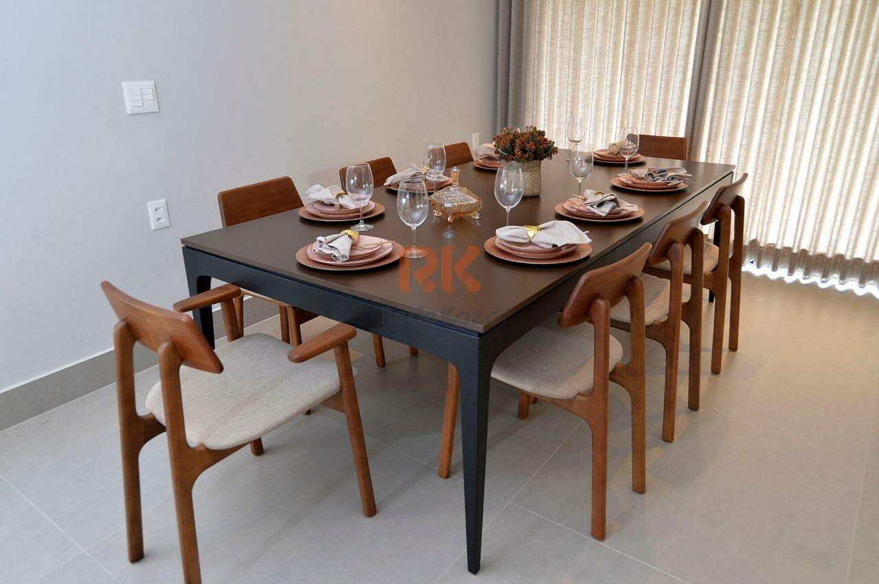 Casa em condomínio à venda no Garças: 