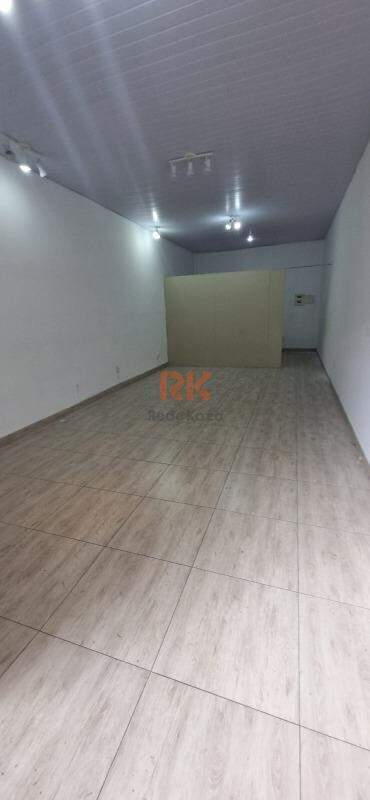 Loja à venda no Serrano: 