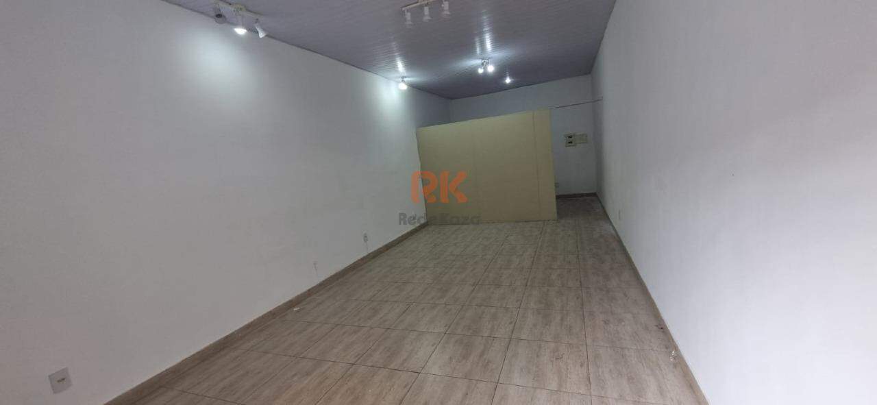 Loja à venda no Serrano: 