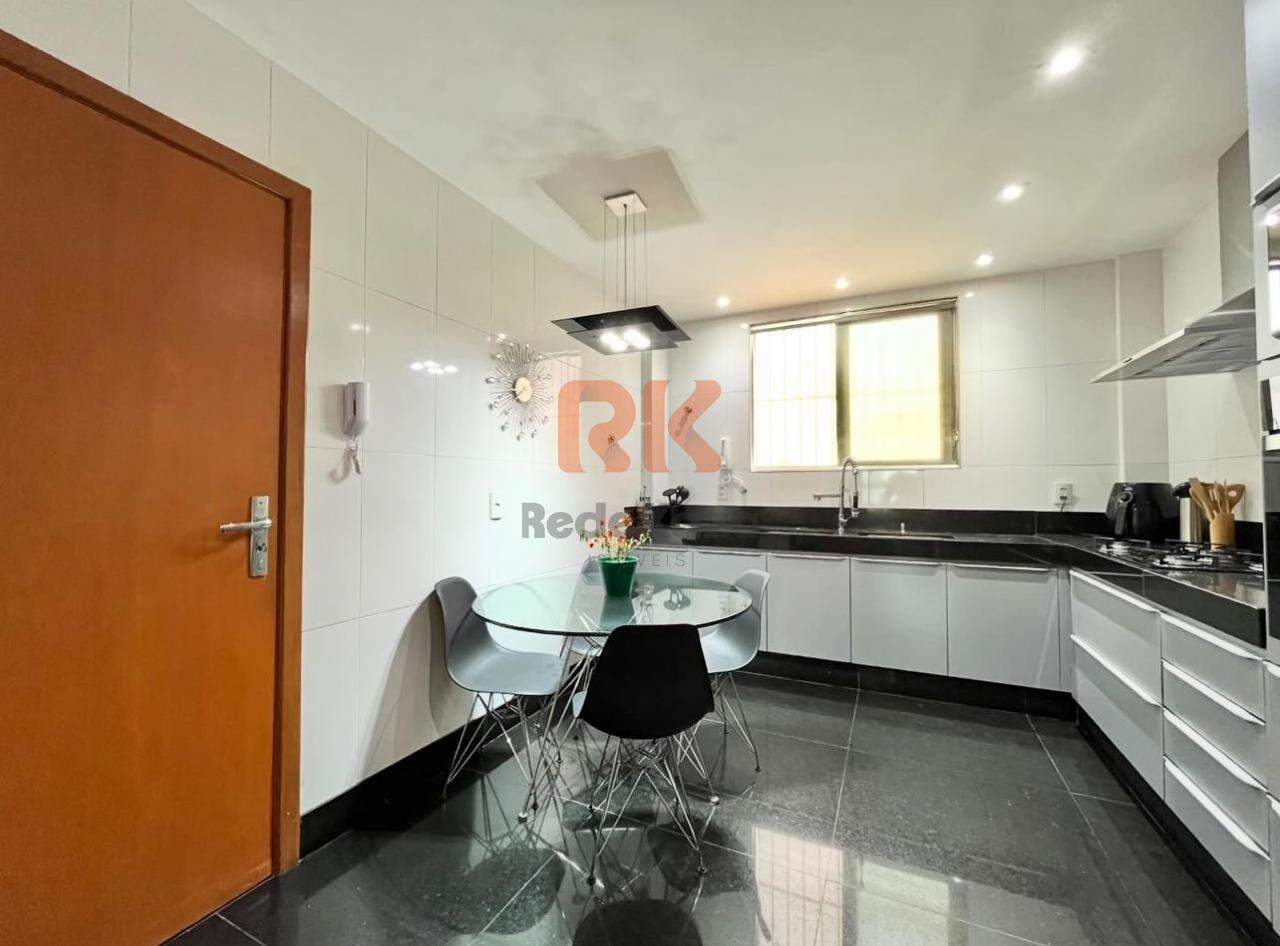 Área privativa à venda no Castelo: 