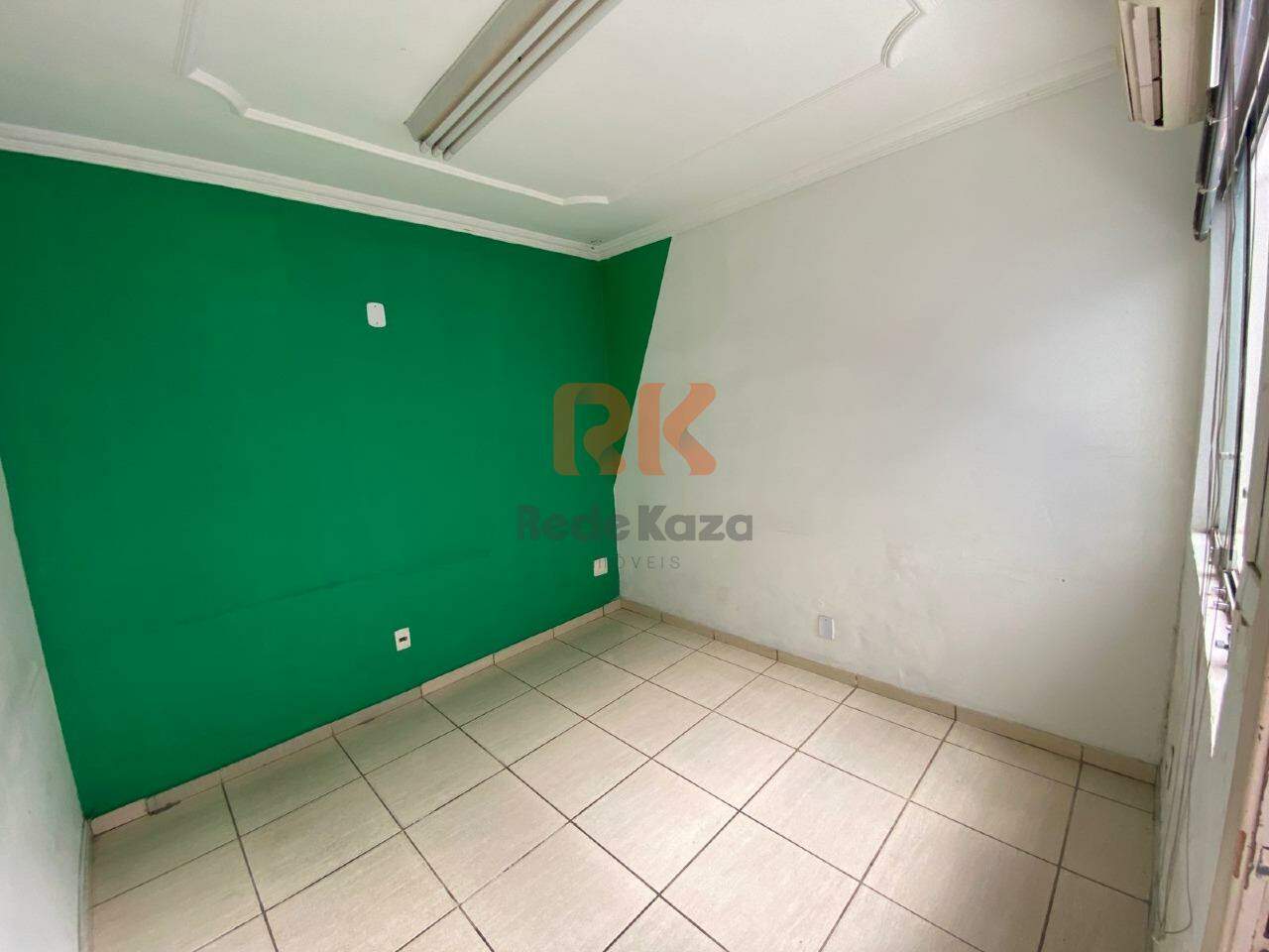 Casa comercial à venda no Novo Boa Vista: 