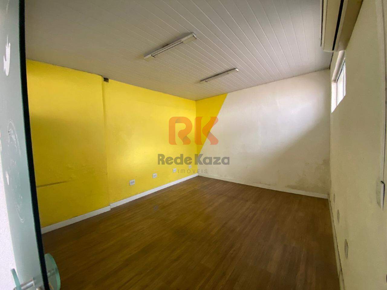 Casa comercial à venda no Centro: 