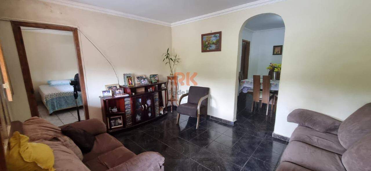 Casa à venda no Jardim do Lago: 