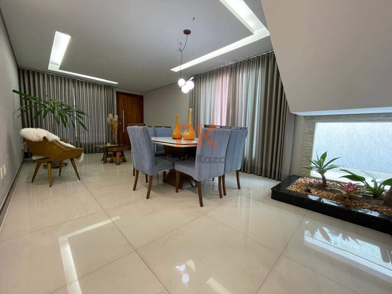 Casa à venda no Cabral: 