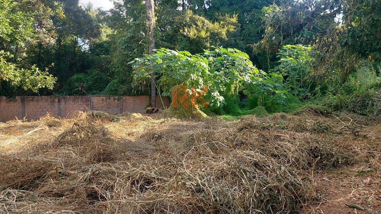 Terreno / Área à venda no Braúnas: 