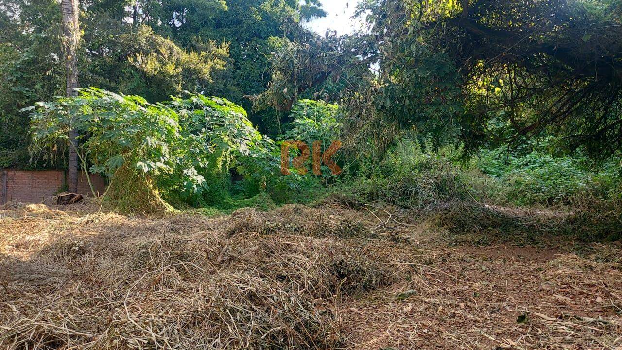 Terreno / Área à venda no Braúnas: 