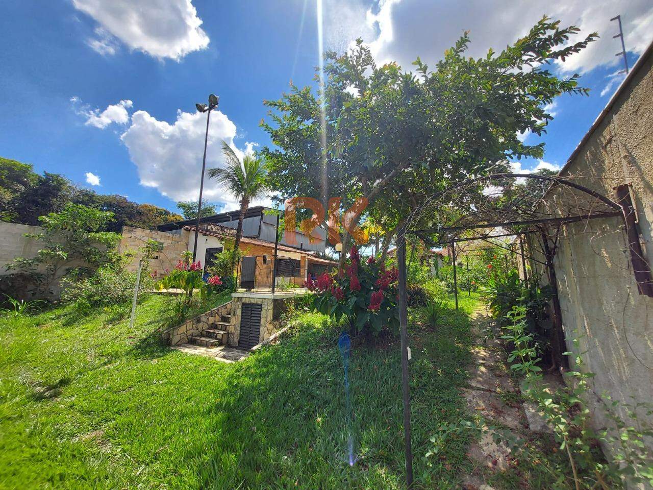 Casa à venda no Garças: 