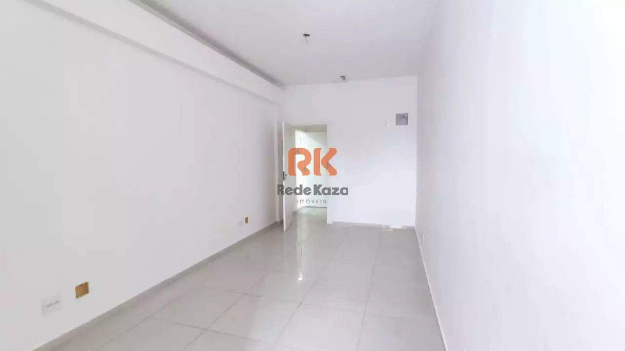 Sala à venda no Cabral: 