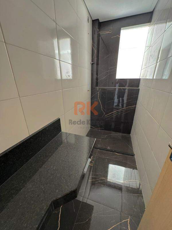 Casa à venda no Vale Das Orquideas: 