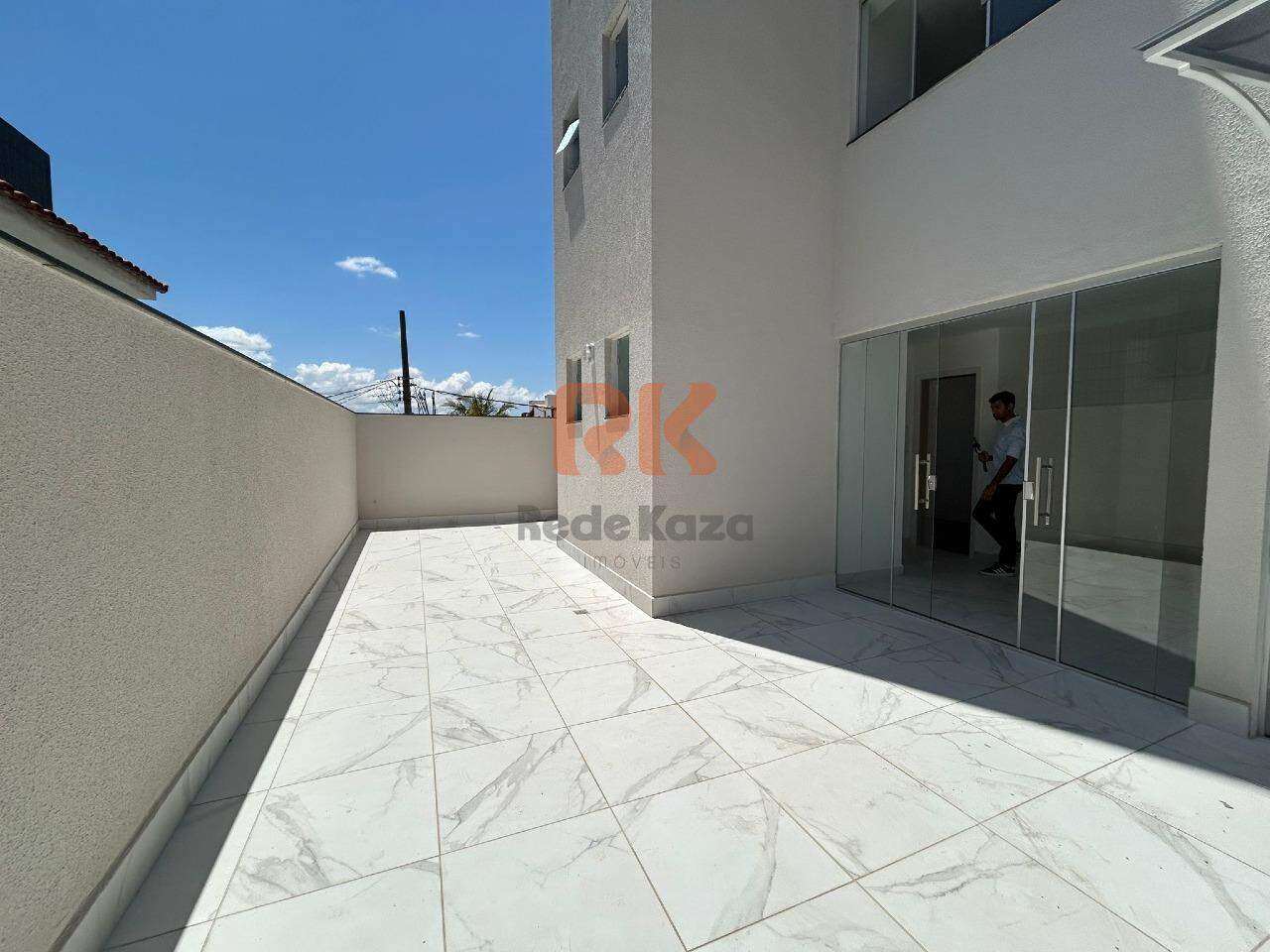 Área privativa à venda no Santa Mônica: 