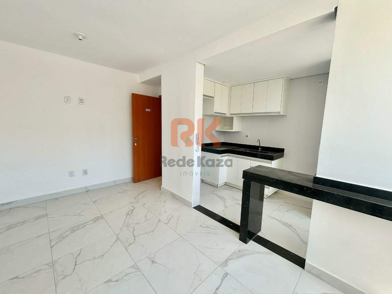 Apartamento à venda no Santa Mônica: 